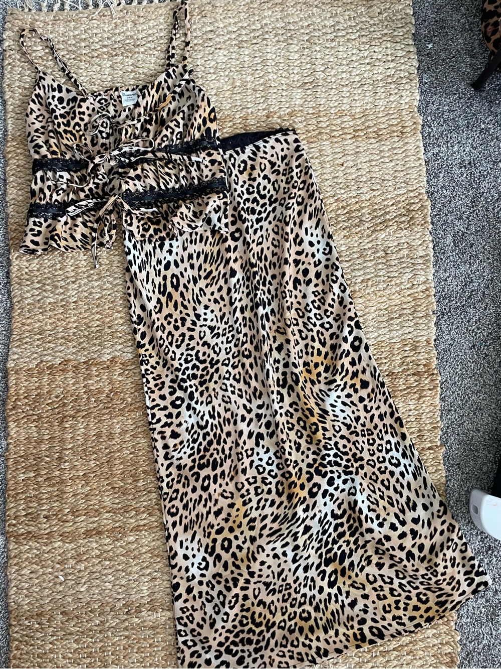 Y2K Leopard Print Matching Lounge Set Cami & Wide Leg Pants Size S Elegant